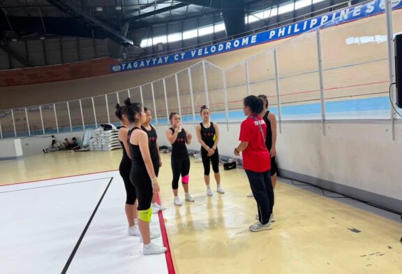 📌ส่งใจเชียร นักกีฬายิมนาสติกแอโรบิกเยาวชนทีมชาติไทย รอบชิงช